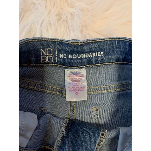 Jeans - Picture 3 of 7